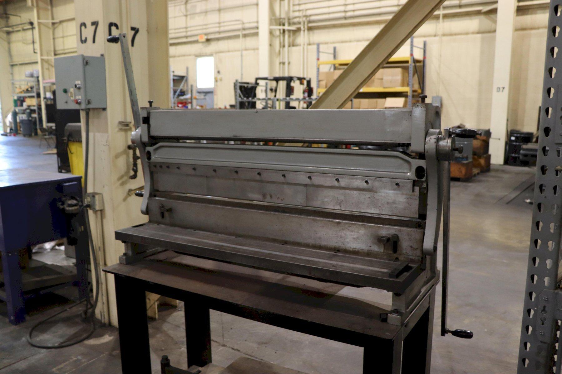 BENCH TOP SHEAR, BRAKE & ROLL MACHINE: YOBRO #26223