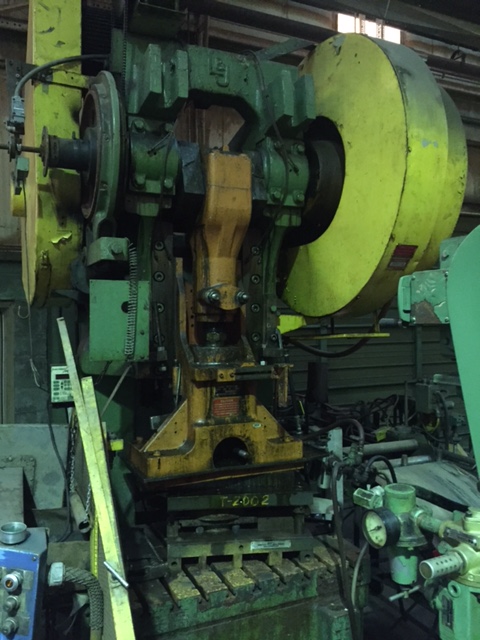 100 TON L & J OBI PRESS