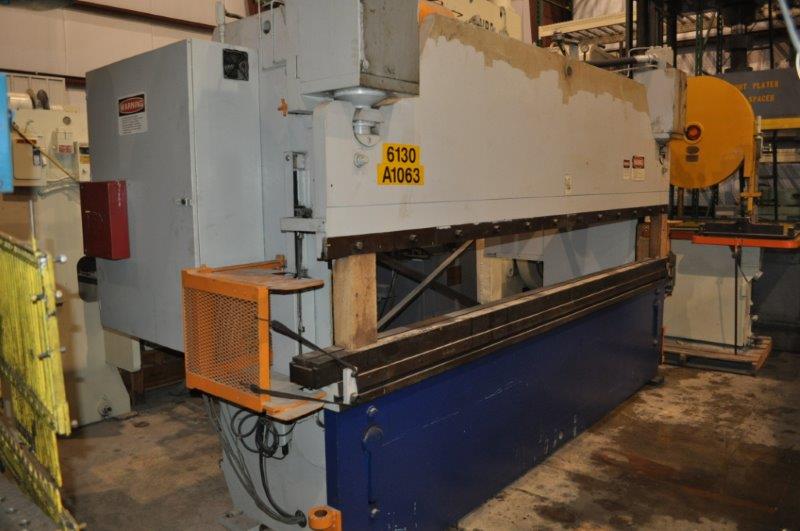 90 TON 12' x PACIFIC HYDRAULIC PRESS BRAKE
