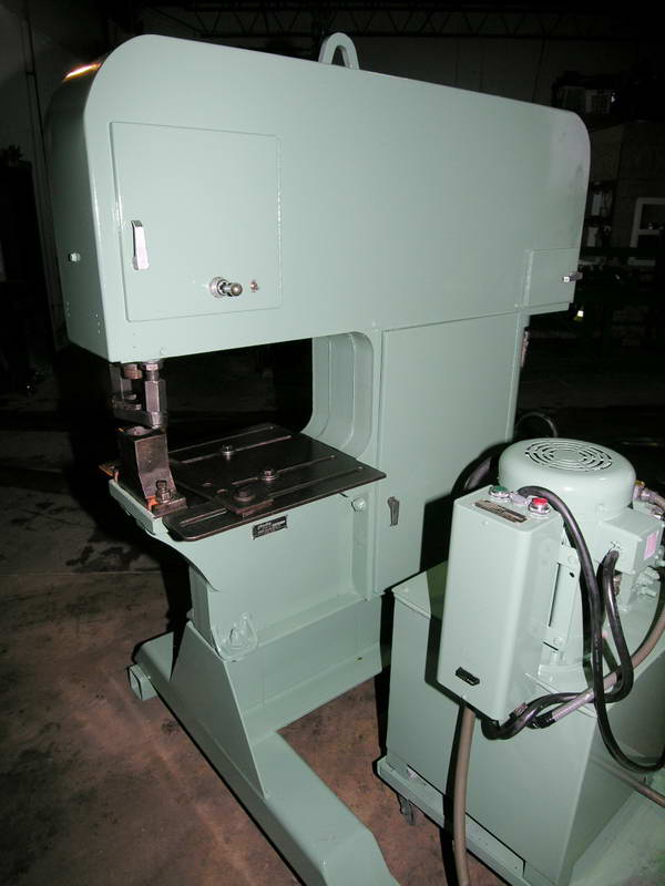 120 TON PIRANHA SINGLE END PUNCH