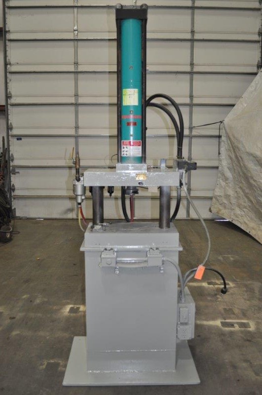50 TON TOX PRESSOTECHNIK  MB-50 AIR OVER HYDRAULIC PRESS