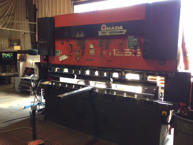 138 TON AMADA HYDRAULIC PRESS BRAKE