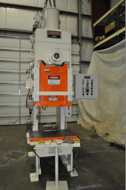 90 TON NIAGARA OBI BACK GEARED PRESS