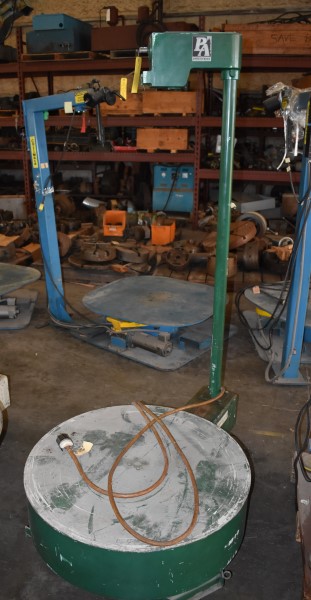 3500 LB PA INDUSTRIES HORIZONTAL PALLET DECOILER 