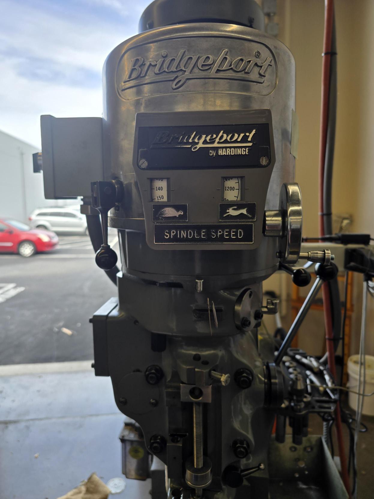 HARDINGE-BRIDGEPORT SERIES I Vertical Miller - 2HP, Newall DRO, Power Feeds, Kurt Vise