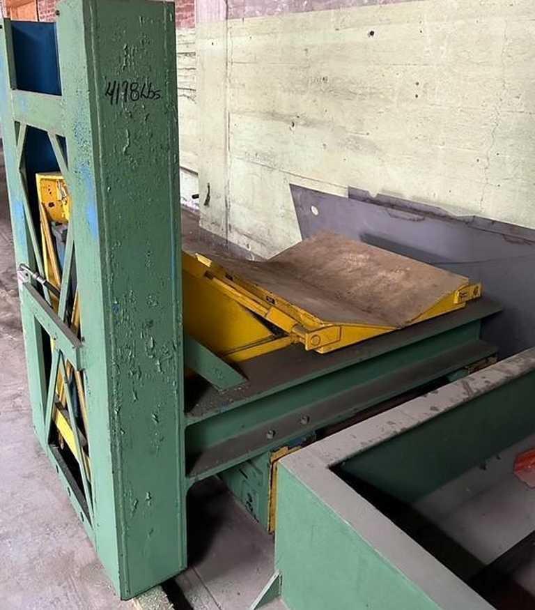 30,000# Red Bud Coil Car