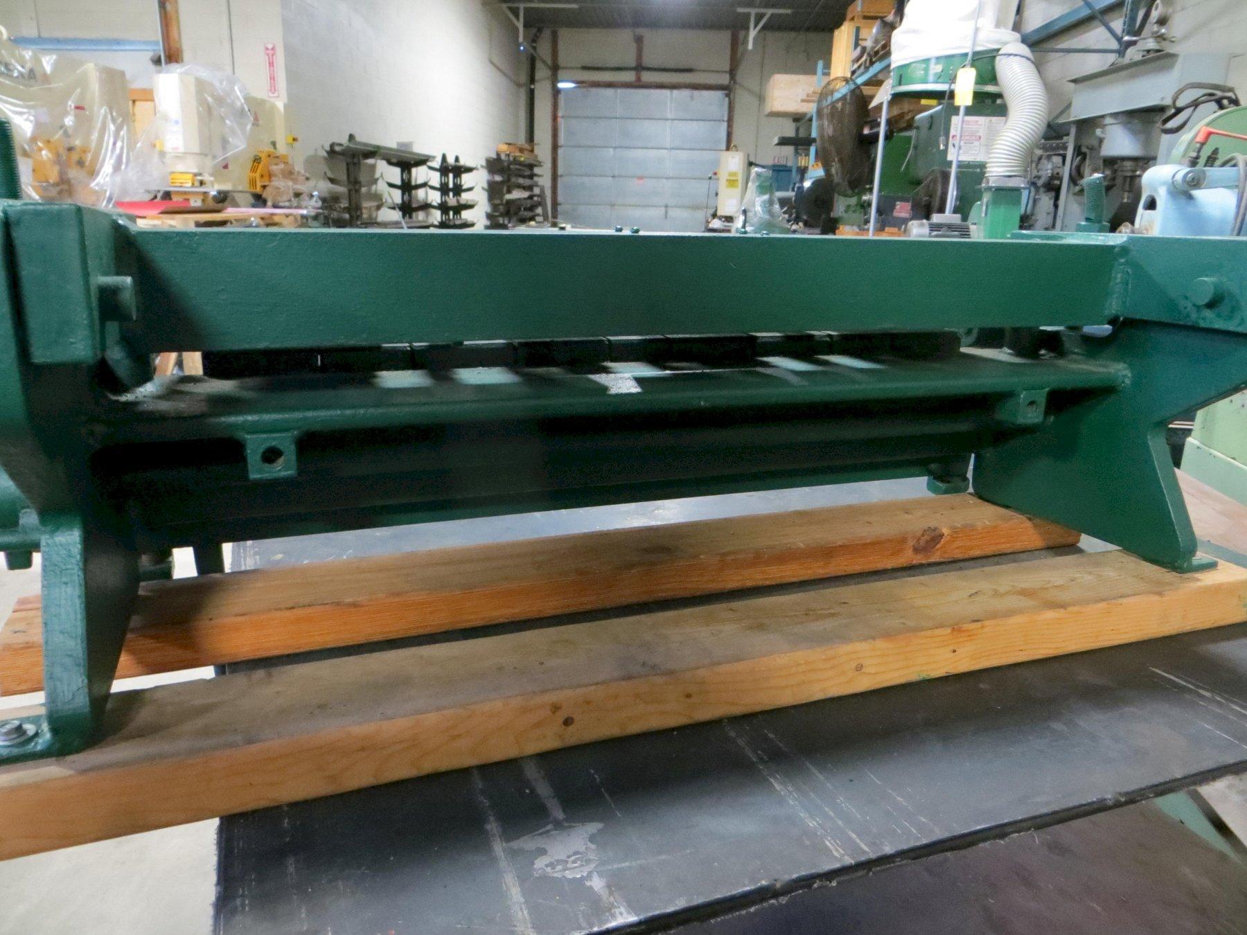 16 Ga x 2 ft Chicago Box & Pan Brake Model BB-2