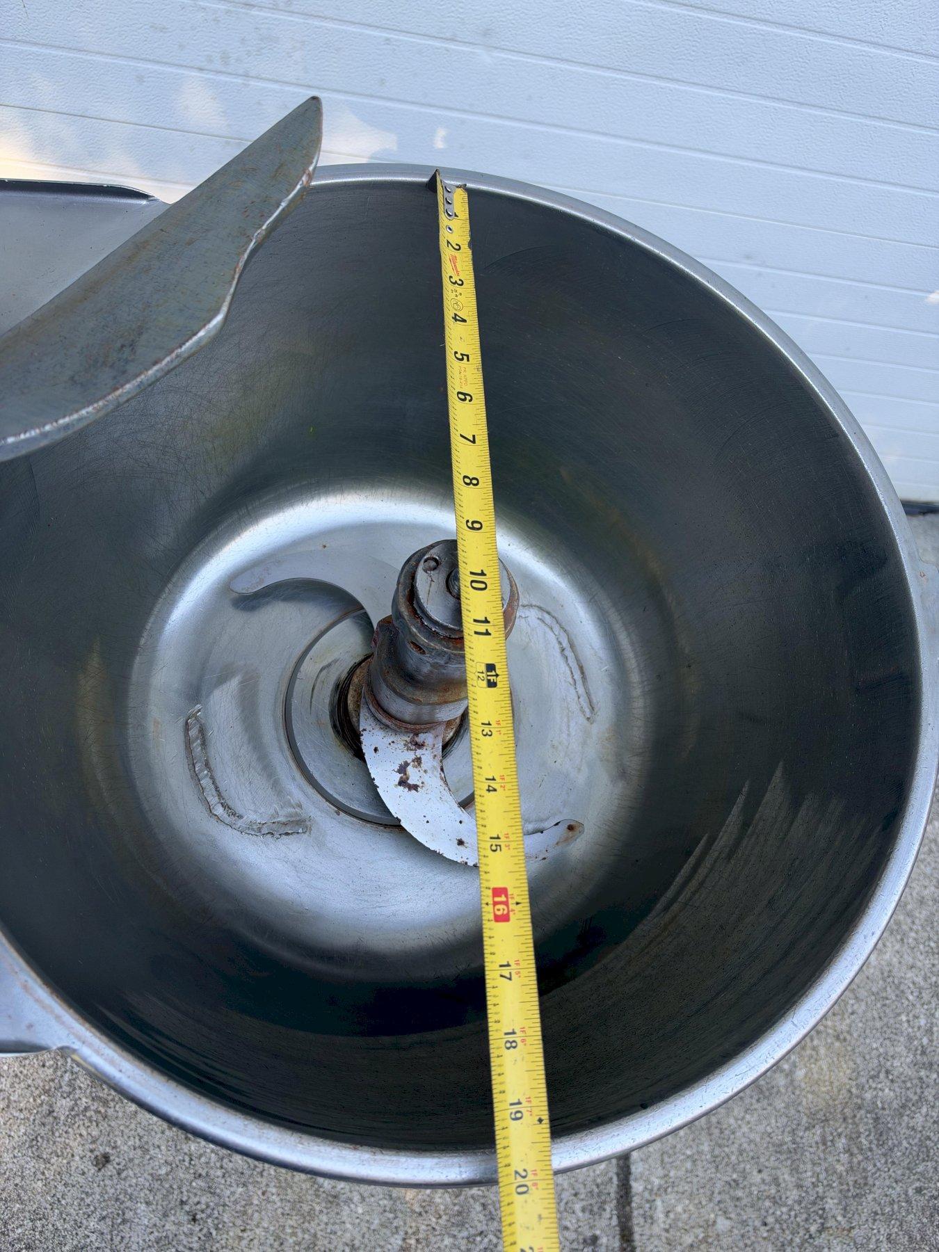 HOBART VCM-40 Vertical Tiltable Mixer Cutter Chopper