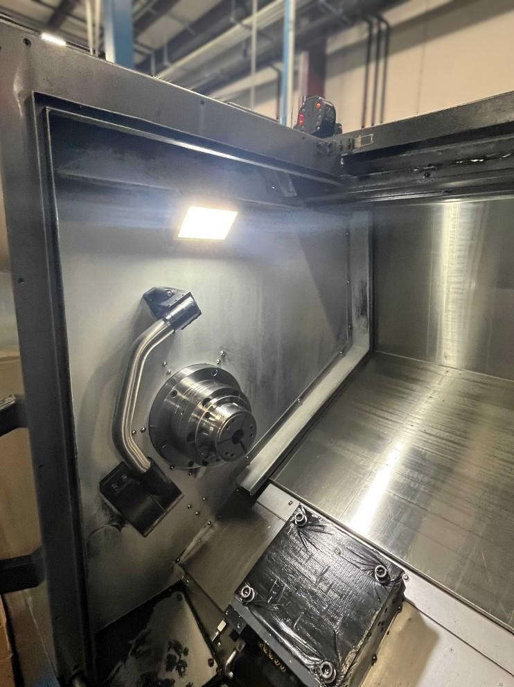 Doosan PUMA GT2600LM Lathe