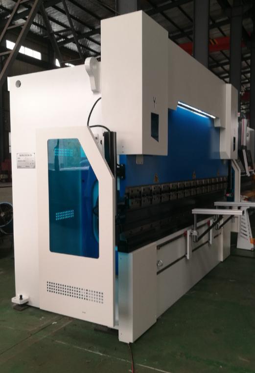 New Maq WE67K-80/2500 Hydraulic Press Brake (#5842)