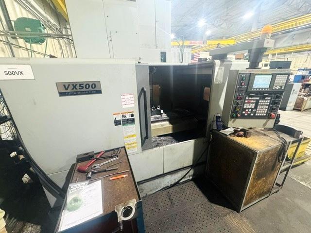 HYUNDAI-KIA VX500 VERTICAL MACHINING CENTER. STOCK # 0879126
