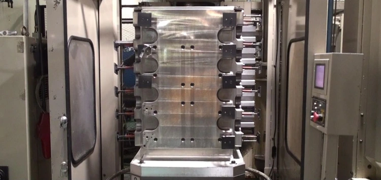 1999 HITACHI SEIKI HS630 WITH RGV | Machining Centers, Horizontal