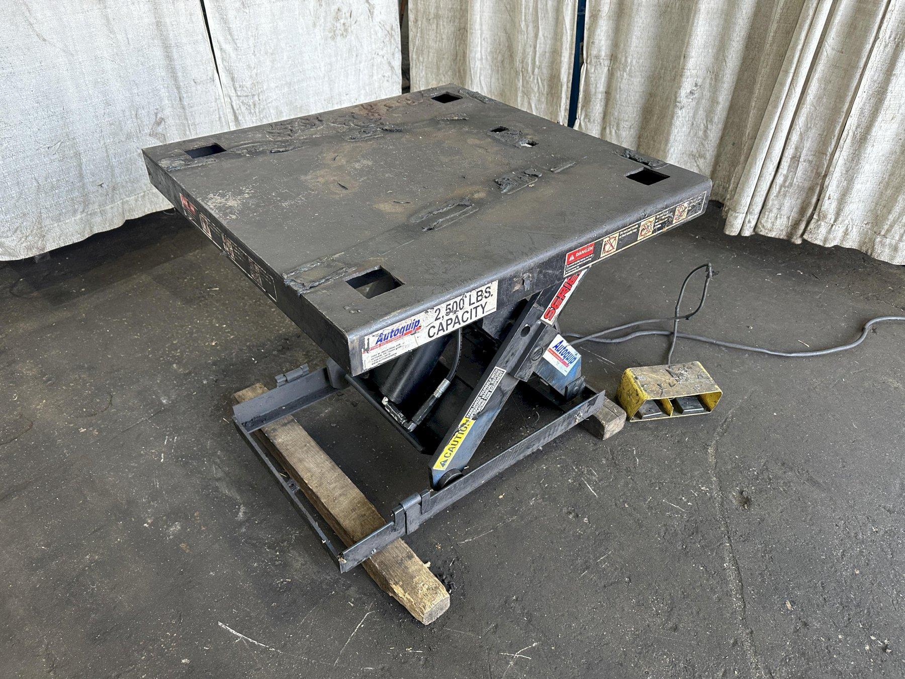 2500 LBS AUTOQUIP HYDRAULIC SCISSOR  LIFT TABLE: STOCK #77708