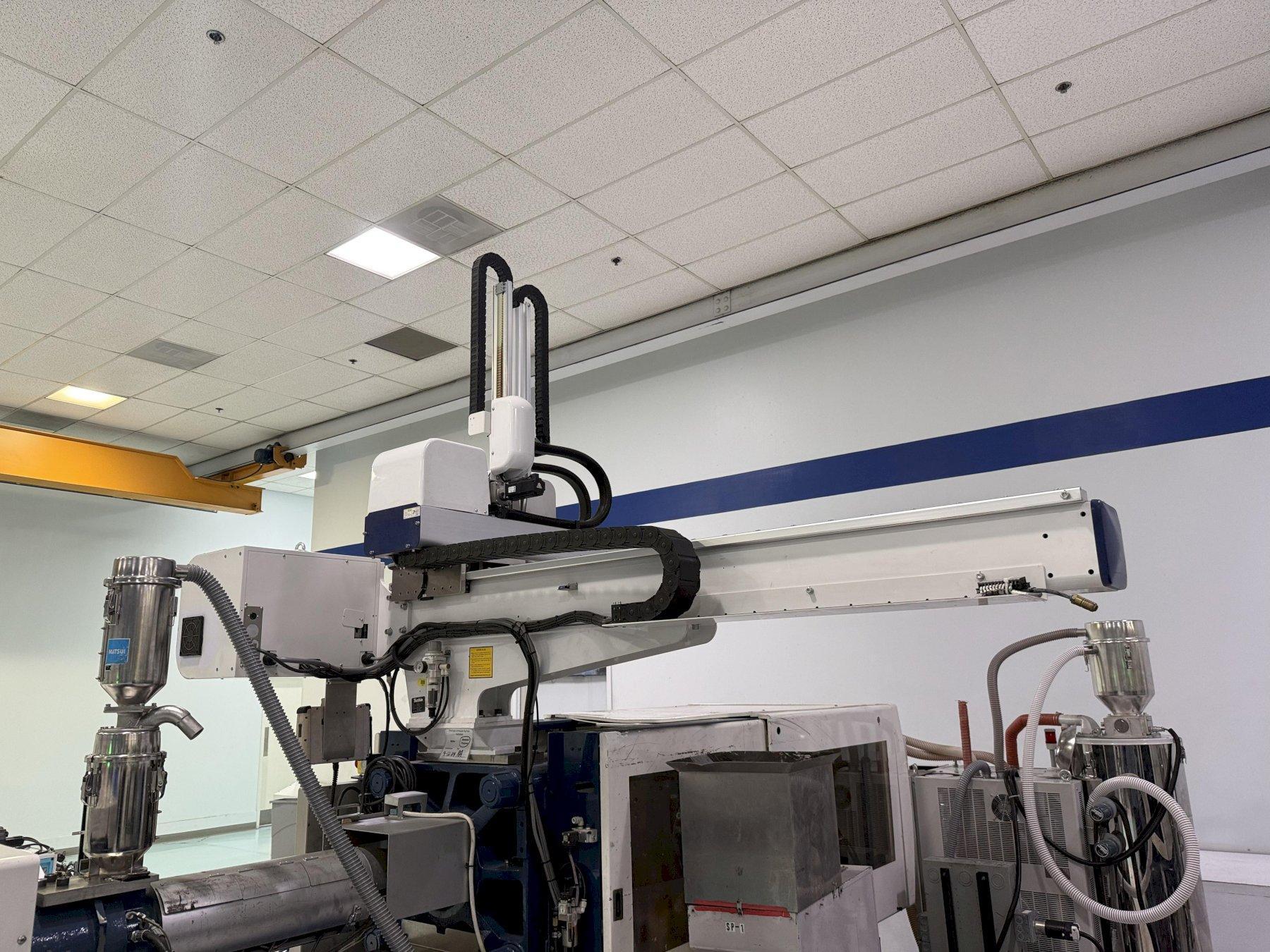 Yushin Used YA-150DL Servo Robot, 100-225 ton, yr. 2010
