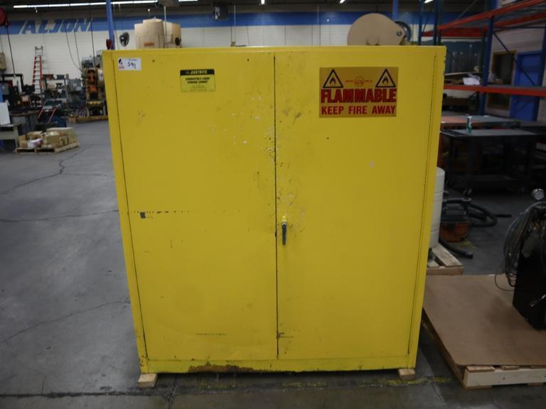 Justrite Combustible Liquids Storage Cabinet, 2 Door, Cap 2 55 Gal Drums- Auction Item