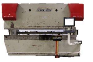 250 Ton x 12 Ft Accurpress Advantage CNC Press Brake, Model 725012