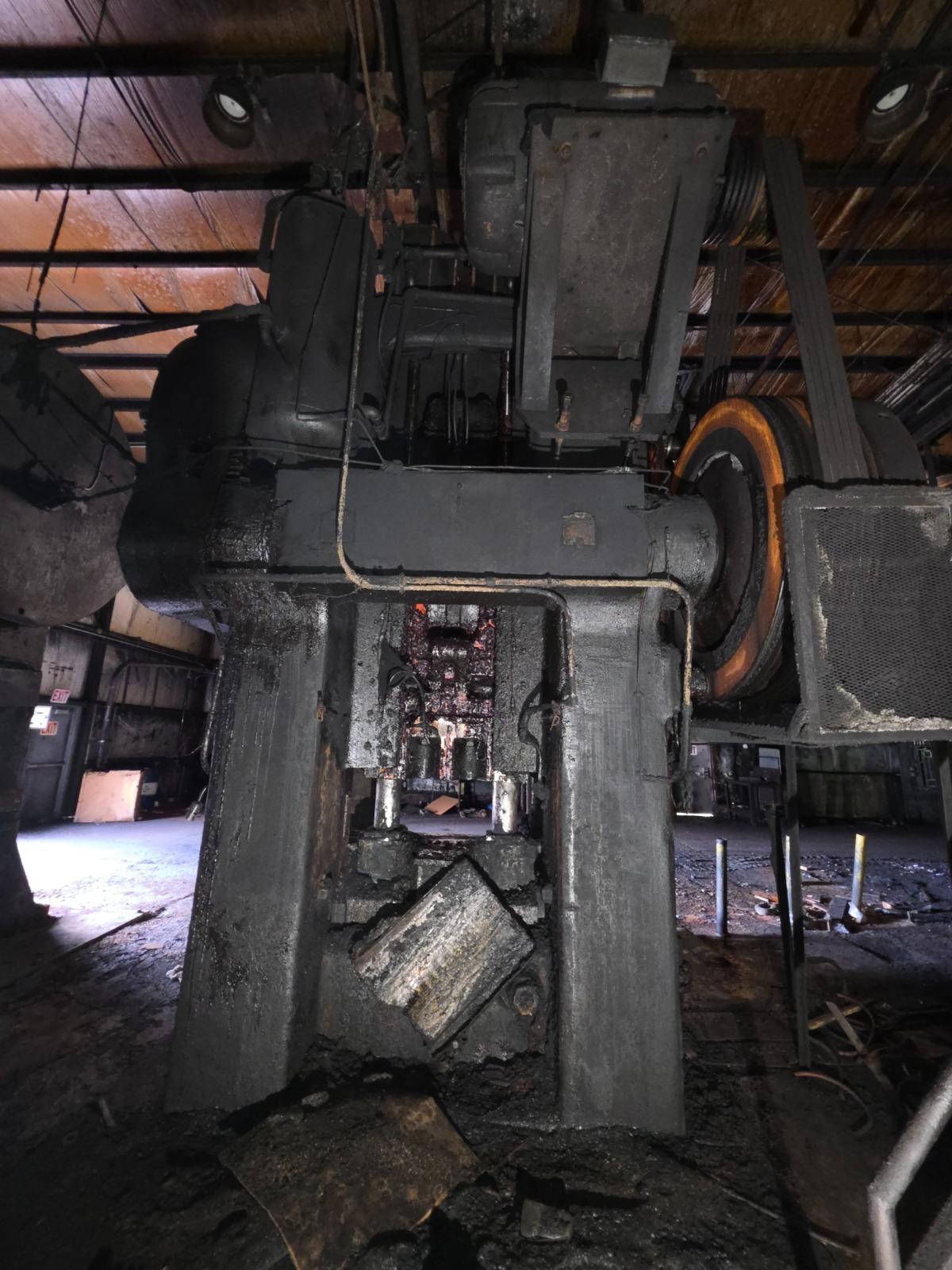 2500 Ton, NATIONAL MAXIPRESS