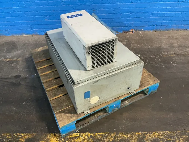 Mclean Control Cabinet W/air Conditioner - Cr23216g002