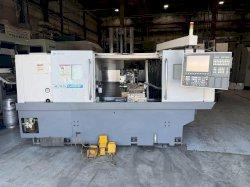 2010 Okuma Genos L400E Used CNC Lathe For Sale