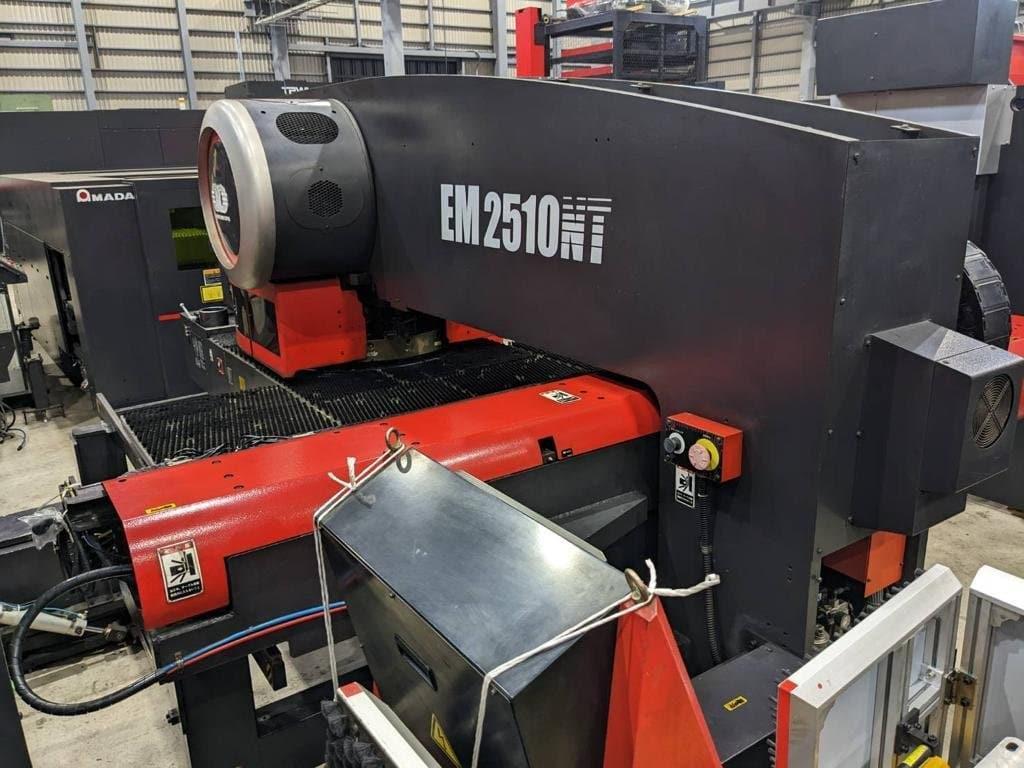 22 Ton Amada EM2510-NT Turret Punch Press