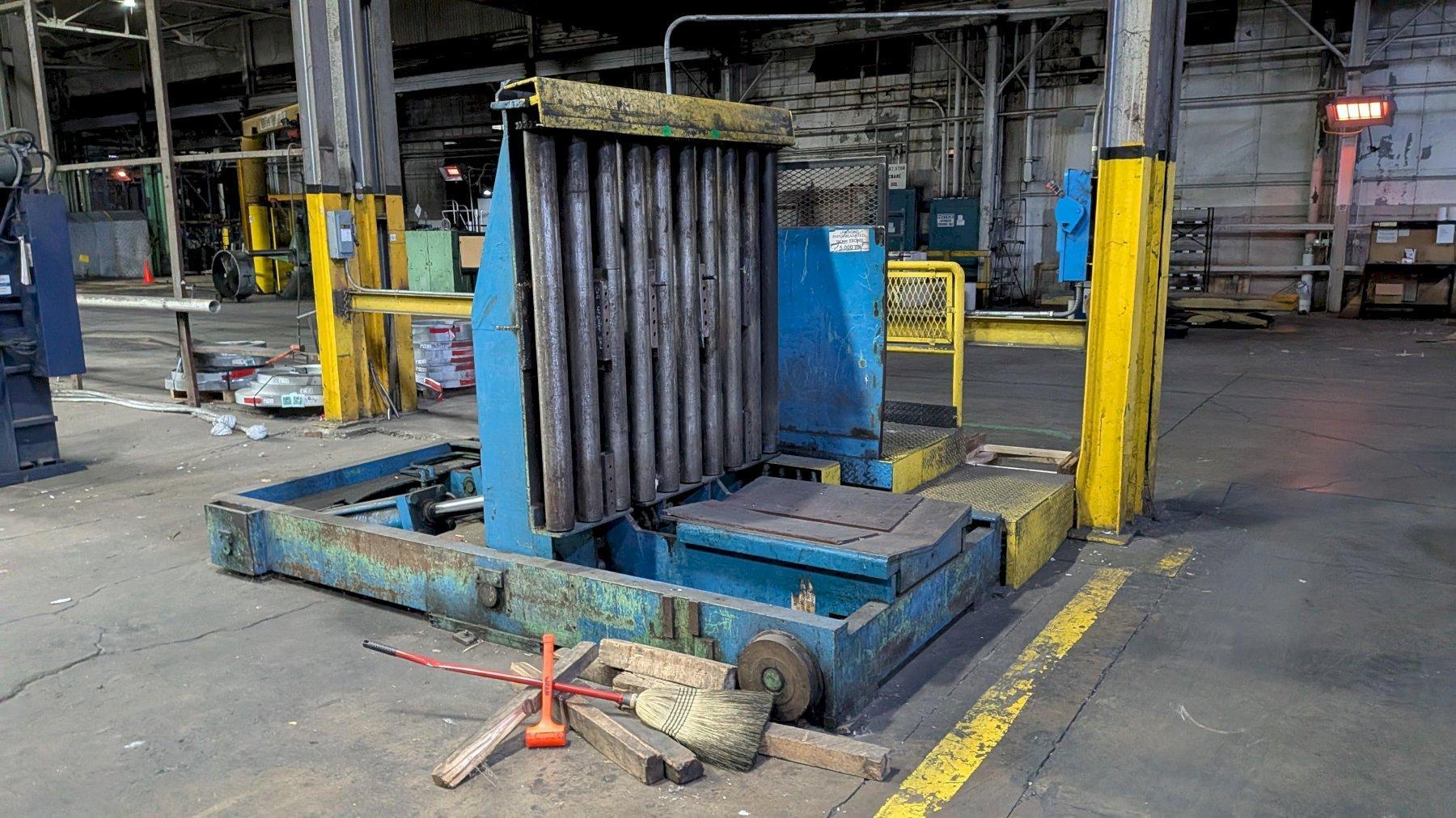 20,000 LBS BRANER HYDRAULIC COIL UPENDER WITH POWER FEED CONVEYOR: YOBRO #25238