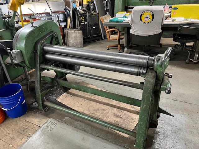 Lown Model B400