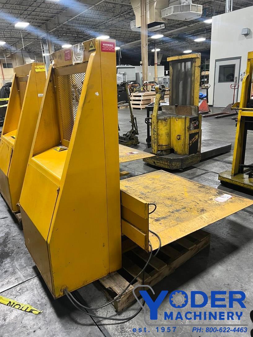 1000 LB AIR TECHNICAL INDUSTRIES MODEL # ZL3PC4848E  ZERO LOW LIFT TABLE: STOCK #78001