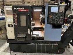 2008 Doosan Lynx 220a Used CNC Lathe w/Bar Feeder For Sale