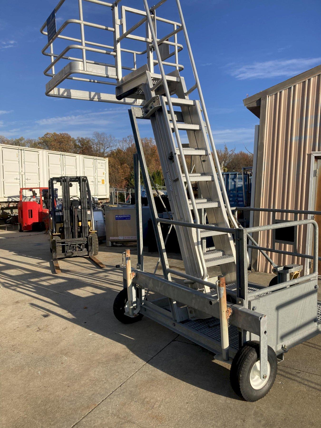 Mobile Adjustable Tank Truck Access Platform Loading Rack Ladder Rolling Safety Stairway