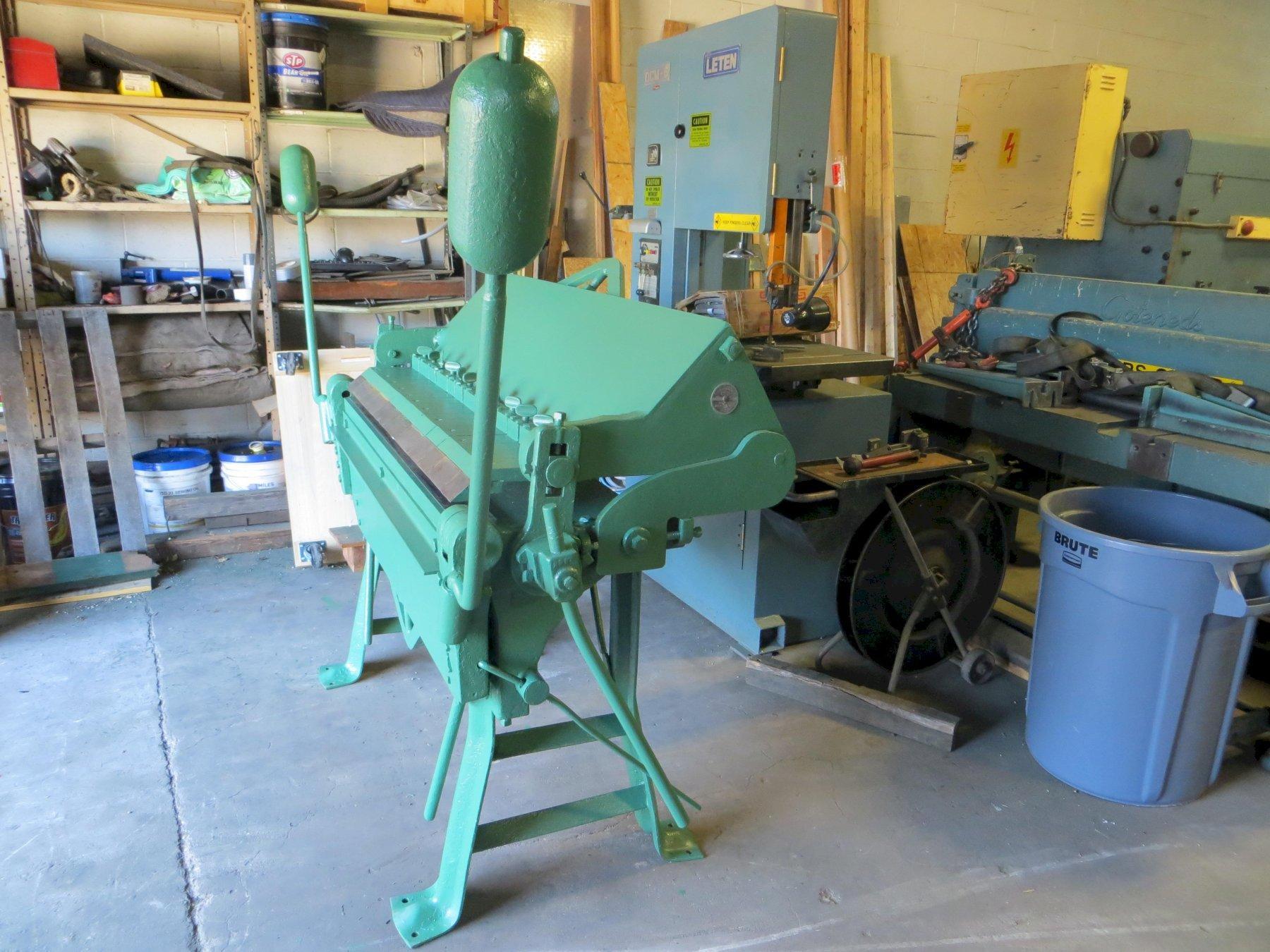 14 Ga x 4 ft. Chicago (DREIS & KRUMP) FINGER BRAKE MODEL W-34