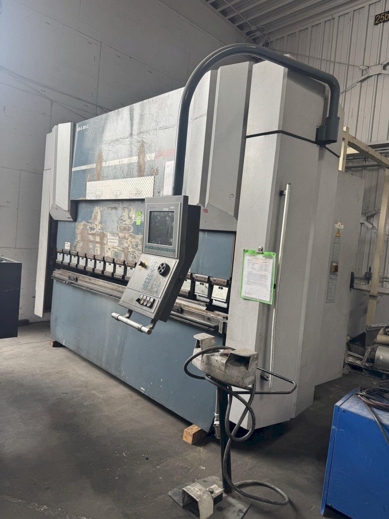 DURMA AD-S 30135 CNC HYDRAULIC PRESS BRAKE
