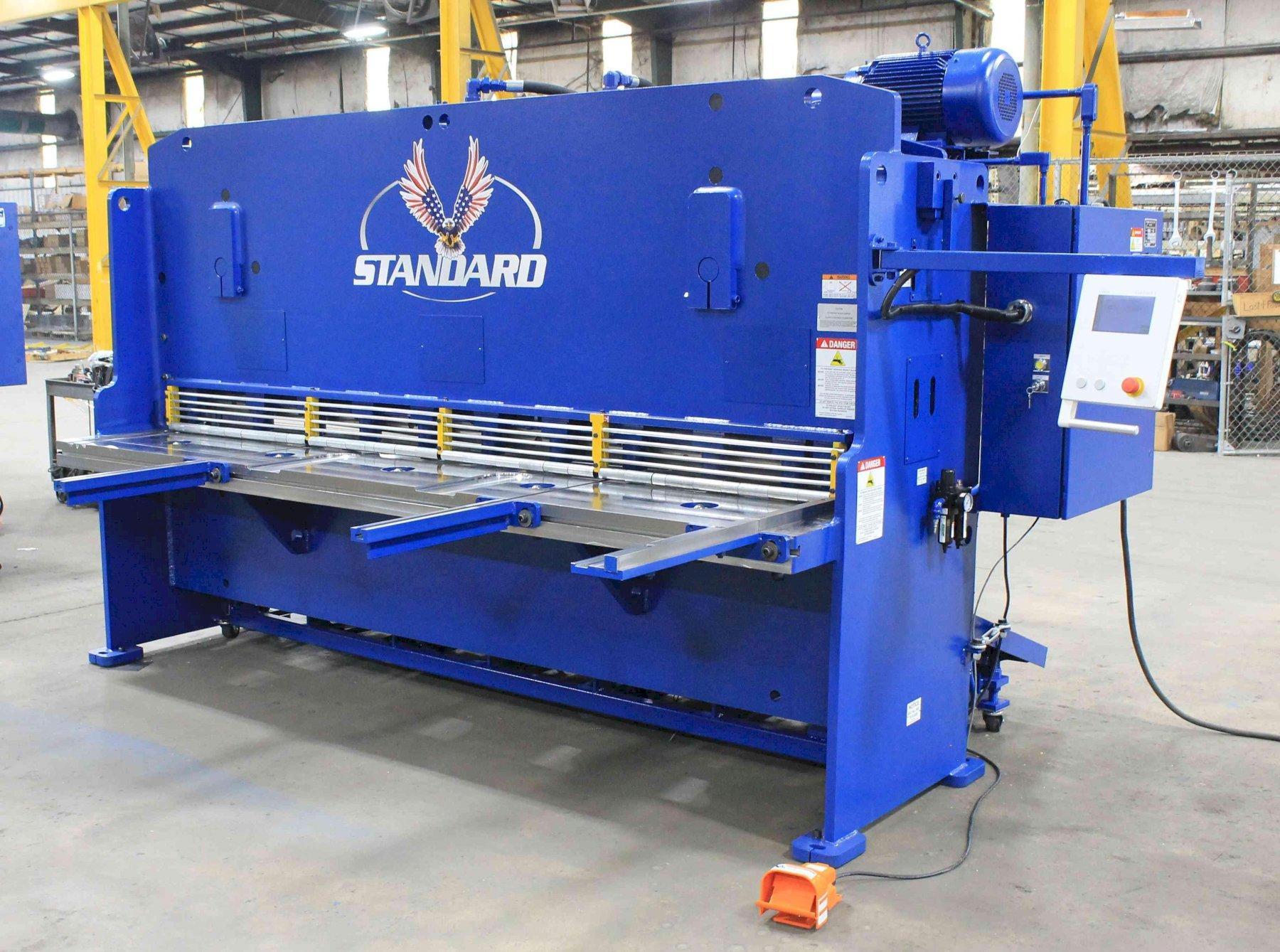 (1) NEW STANDARD HYDRAULIC POWER SQUARING SHEAR, MODEL #: AS135-10