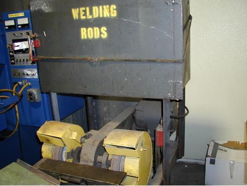 (1) PREOWNED HOME MADE GRINDER DOUBLE END 8