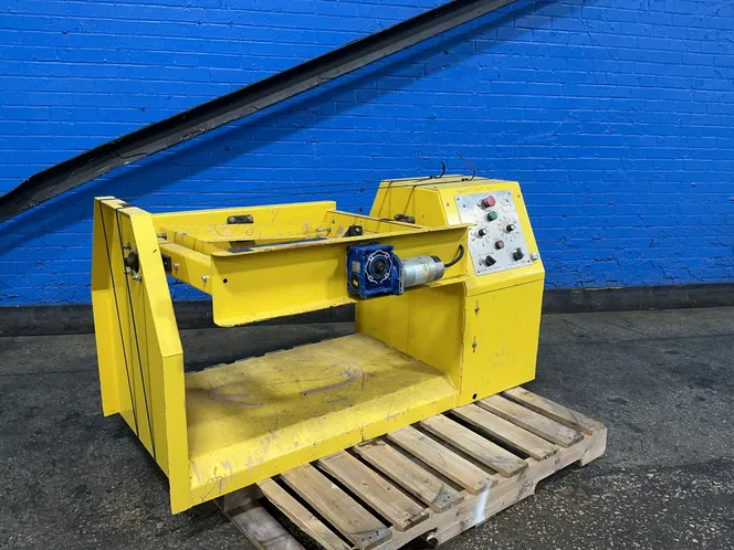 Mannetron 24" X 24"  Roto-cast Machine - Nmrv 040