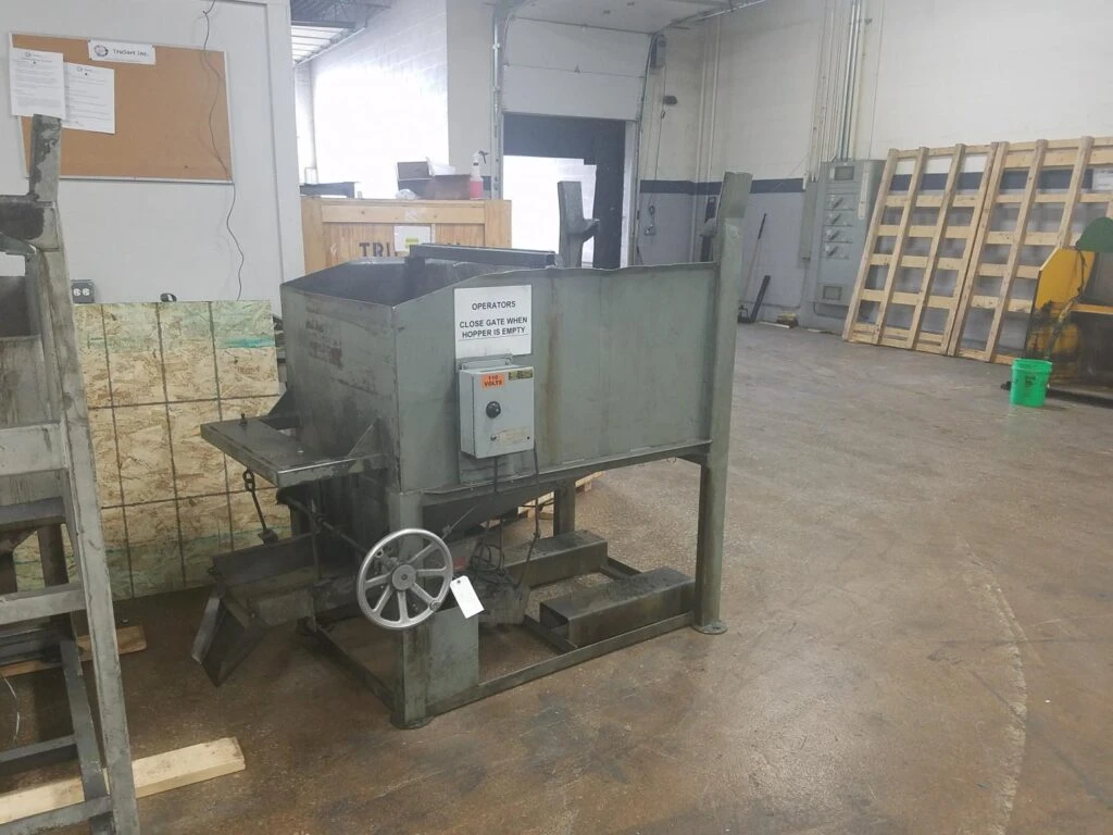 Gravity Loader #1 - 14" Wide Track - 11" F to C