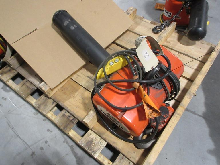 CM Lodestar RR-2 Electric Chain Hoist 2 Ton Capacity- Auction Item