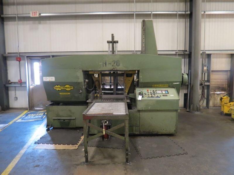 26" X 26" HYD-MECH H-26A HORIZONTAL AUTOMATIC BAND SAW, WITH 40' OF POWERED CONVEYOR