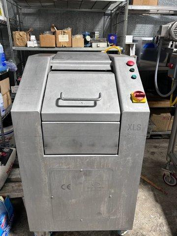 Grasselli XLS340 Meat Slicer, 2004