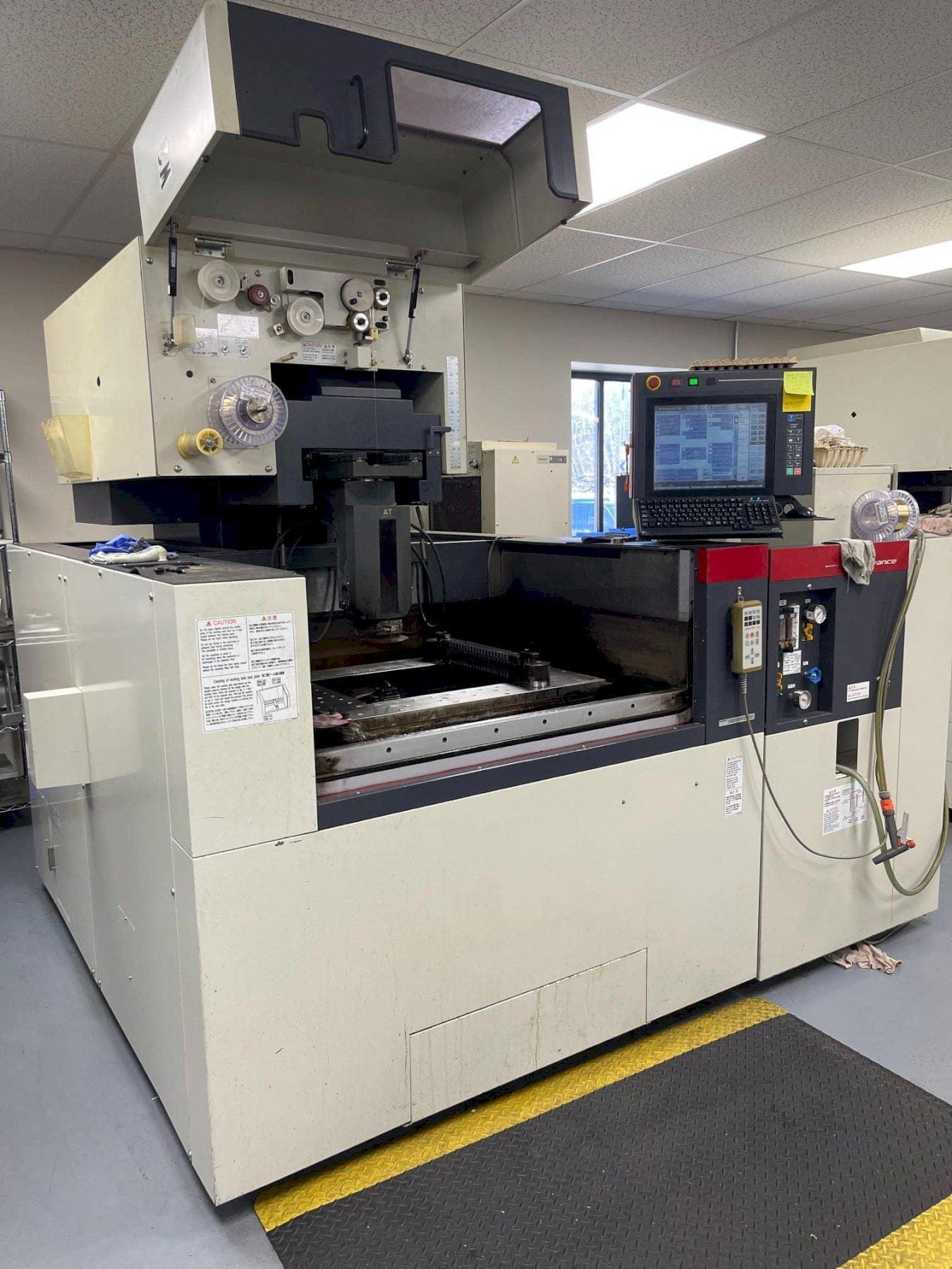 MITSUBISHI FA20S Advance - EDM