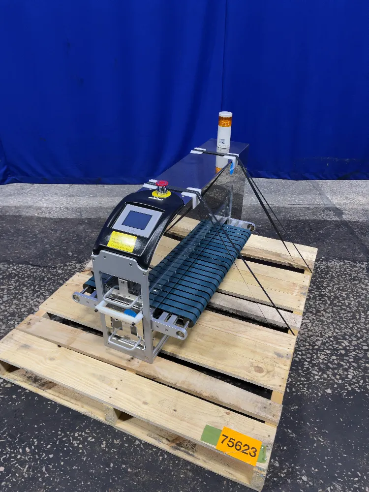 TEKNEK 25” X 18” CLEANING MACHINE   -  CM8N0600
