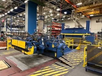 1000 Ton, L&F STRETCH FORMING PRESS