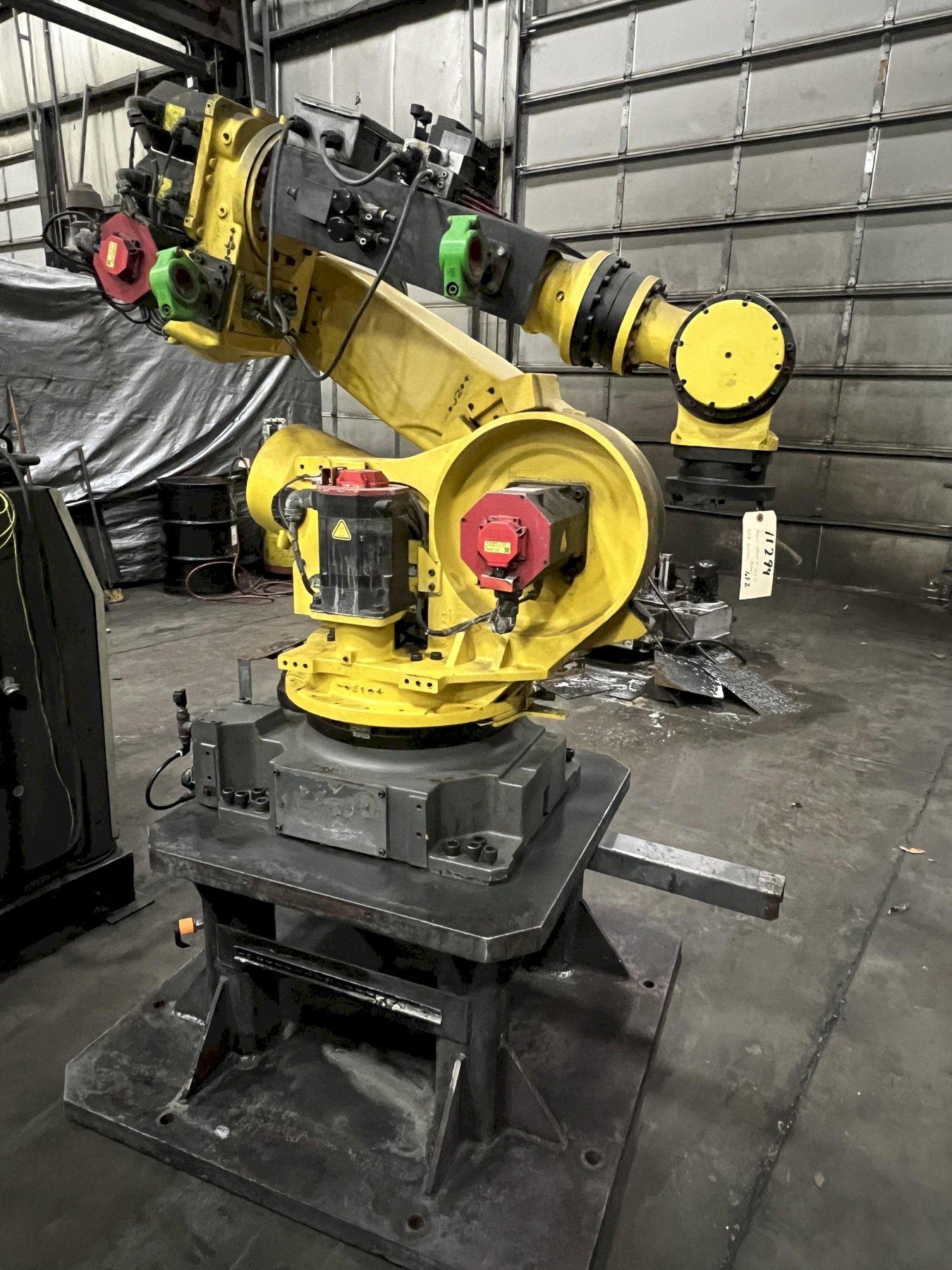 6 AXIS FANUC R2000iA-165F INDUSTRIAL ROBOT ARM, R-J3IB CONTROLLER, 2005