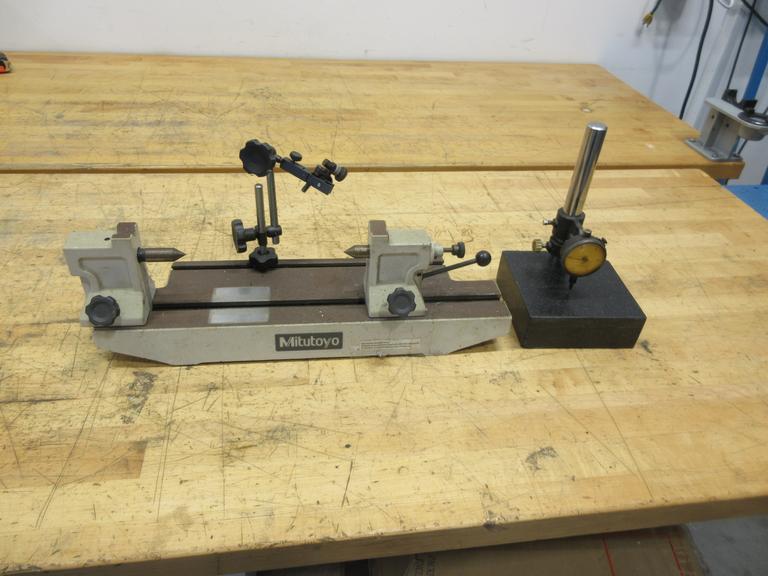 Mitutoyo Bench Centers 12"L x 3" Center Height with Indicator Holder, Granite Height Stand with Federal .0005" x .125" Travel Indicator- Auction Item