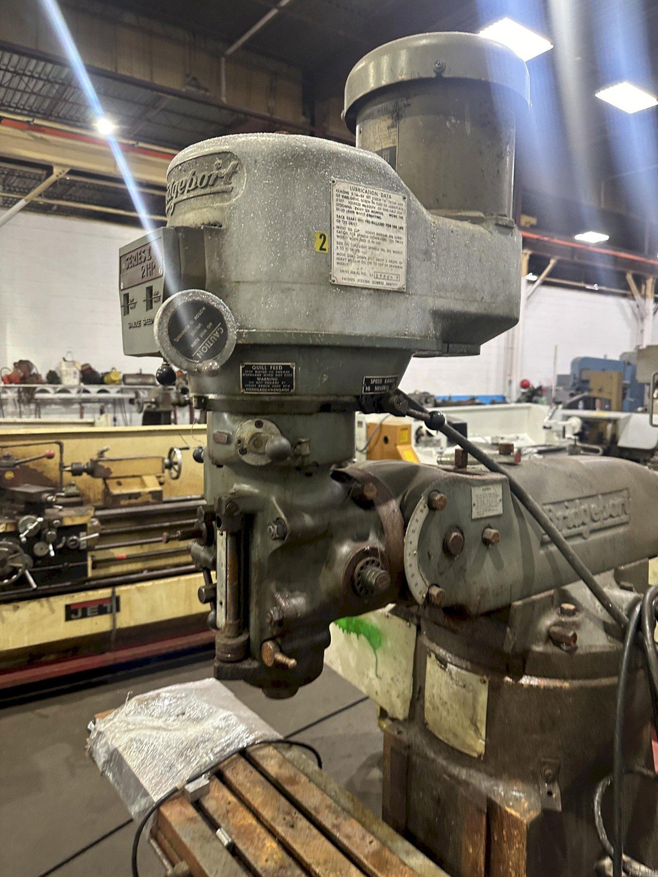 2 HP BRIDGEPORT RAM TYPE VERTICAL MILL: STOCK #78575