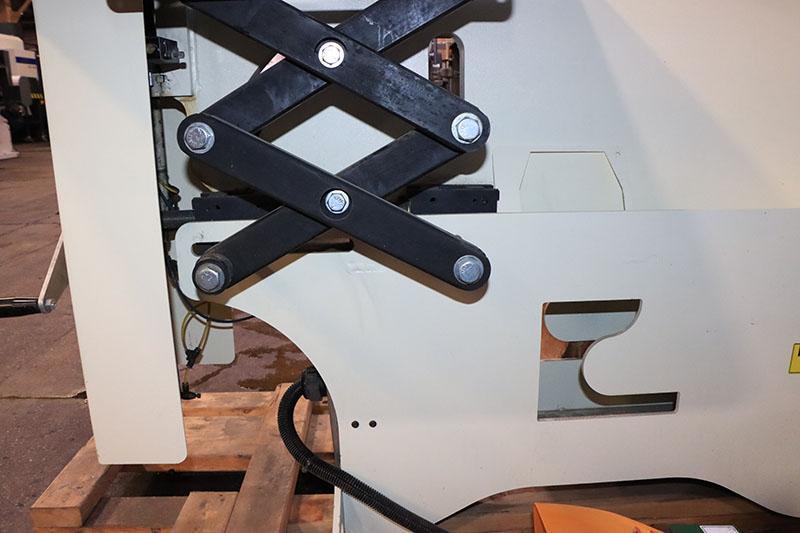 Norlock Letter Lok 4000 Clinching Machine