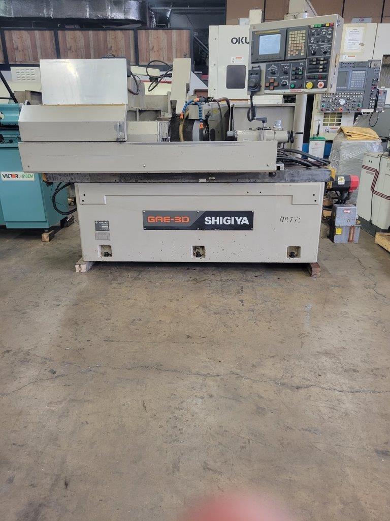 11.81" X 23.6" SHIGIYA GAE-30-60 CNC ANGLE HEAD GRINDER