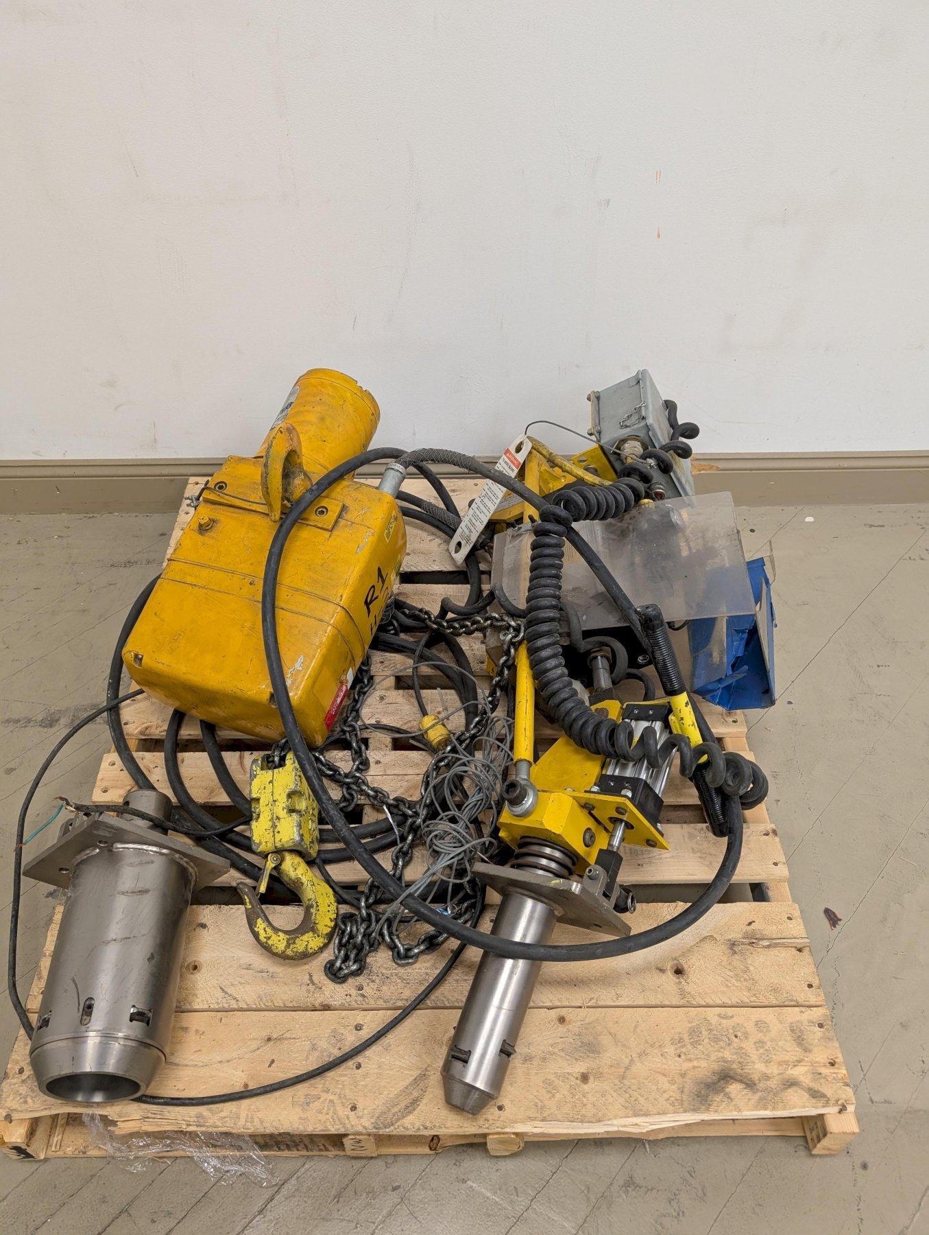 Yale 2-Ton Hoist & Tilt Lock Crane KEL2-107H71/252 | 4000 lb Cap | 460V 3PH | LS1-3 Tilt Lock | 110V Control
