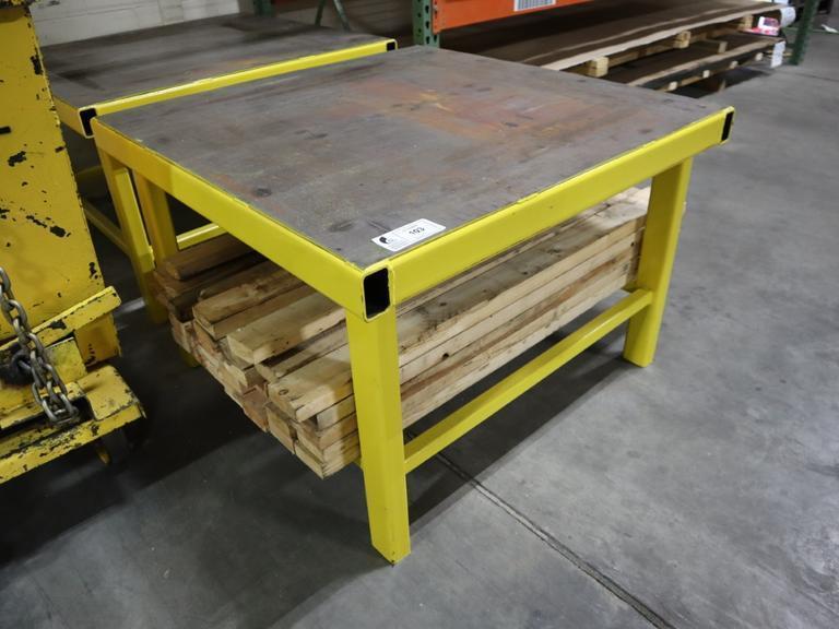Steel Table Heavy Duty, 41.5"x41.5"x 28.5"- Auction Item