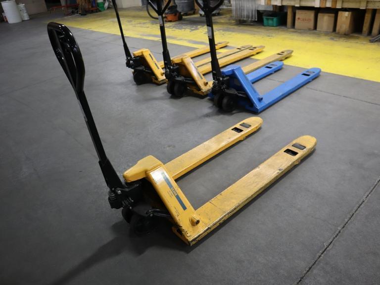 Pallet Jack Uline H-1043, 5500 LB Capacity 27" Fork Width 48" Fork Length- Auction Item