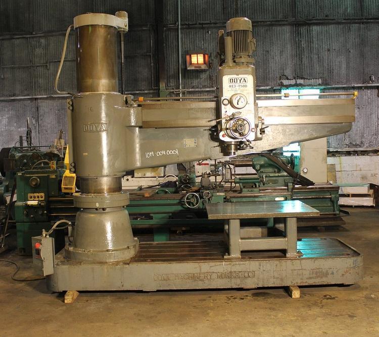 8' X 19" OOYA RE3-2500 RADIAL ARM DRILL